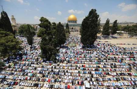 300 هزار فلسطینی نماز جمعه را در مسجد الاقصی اقامه كردند