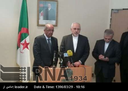 ایران اور الجیریا کے وزرائے خارجہ کی پریس کانفرنس، علاقائی صورتحال پر تفصیلی گفتگو