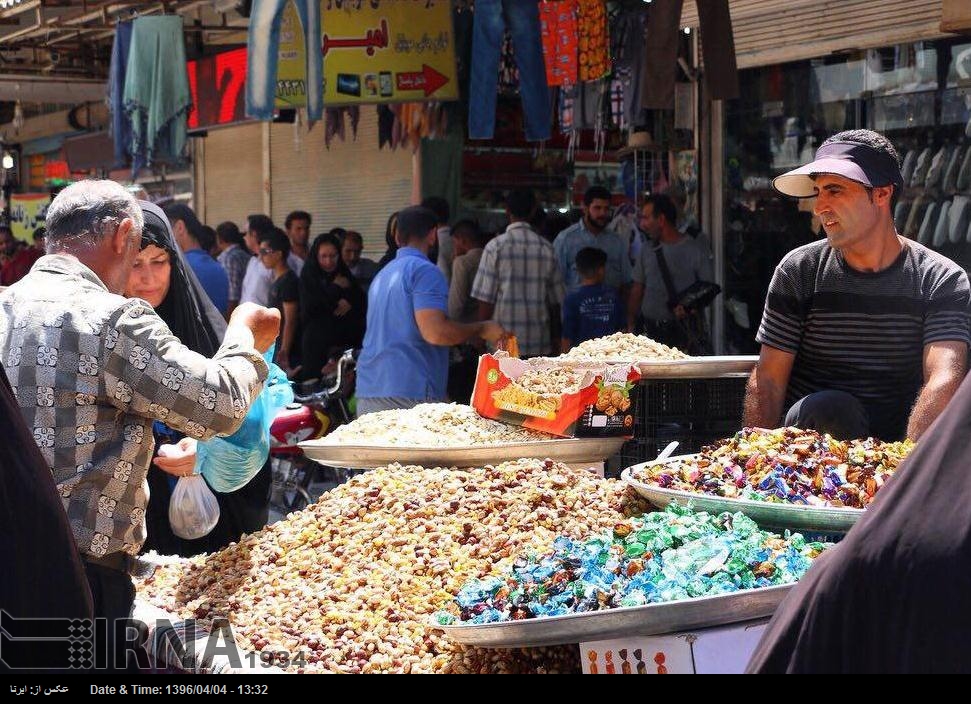 بازار آبادان در آستانه عید سعيد فطر