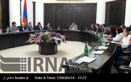 ایران، ارمینیا اور یوریشیا تنظیم کے درمیان اقتصادی تعاون پر مذاکرات کا انعقاد ایران، ارمینیا اور یوریشیا تنظیم کے درمیان اقتصادی تعاون پر مذاکرات کا انعقاد