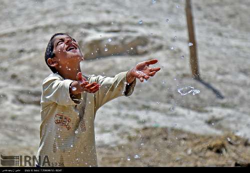 ۵۳ تانکر آب در مناطق دچار تنش آبی سیستان و بلوچستان توزیع شد