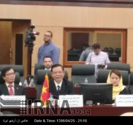 ویتنام کا تہران،ہنوئی کے درمیان تجارتی تعلقات کے فروغ پر زور ویتنام کا تہران،ہنوئی کے درمیان تجارتی تعلقات کے فروغ پر زور