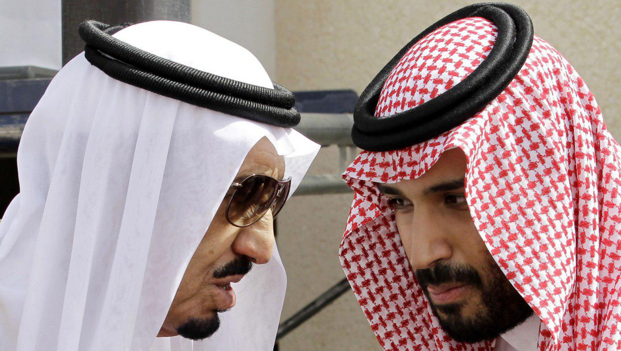 رویترز:شاه عربستان در آینده نزدیك به نفع پسرش كناره گیری می كند