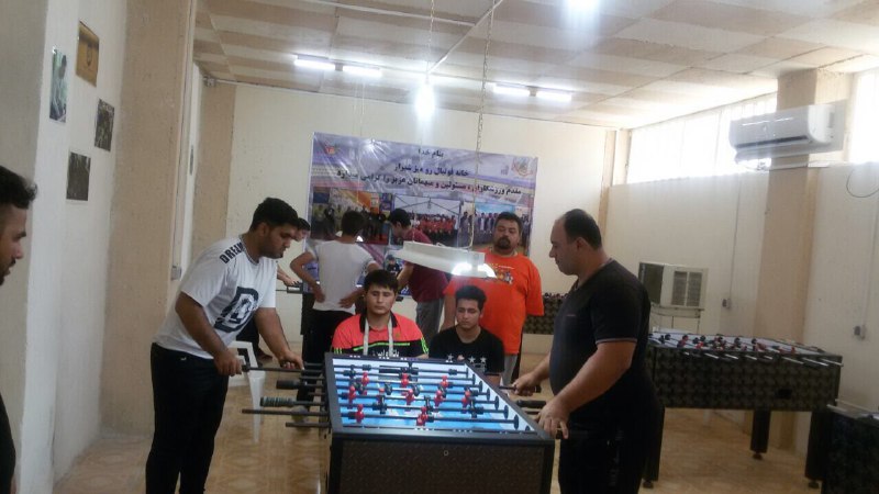 هفته دوم مسابقات فوتبال دستي فارس/ شيرازي ها اول شدند