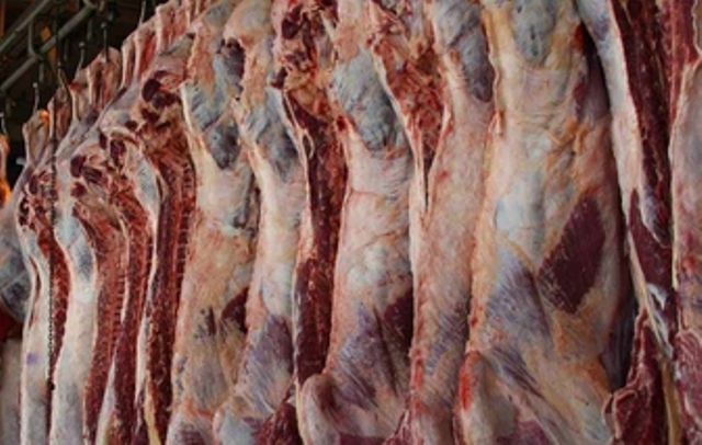 بررسي راهكارهاي كاهش قيمت گوشت قرمز در البرز