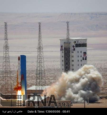 سائنسی میدان میں ترقی سے ایران کی عزت اور طاقت میں اضافہ ہوگا: صدر روحانی سائنسی میدان میں ترقی سے ایران کی عزت اور طاقت میں اضافہ ہوگا: صدر روحانی