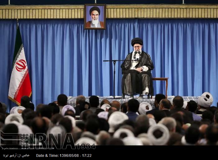 ایرانی حجاج کی سلامتی، وقار اور عزت کو محفوظ کرنا ناگزیر ہے: آیت اللہ خامنہ ای ایرانی حجاج کی سلامتی، وقار اور عزت کو محفوظ کرنا ناگزیر ہے: آیت اللہ خامنہ ای