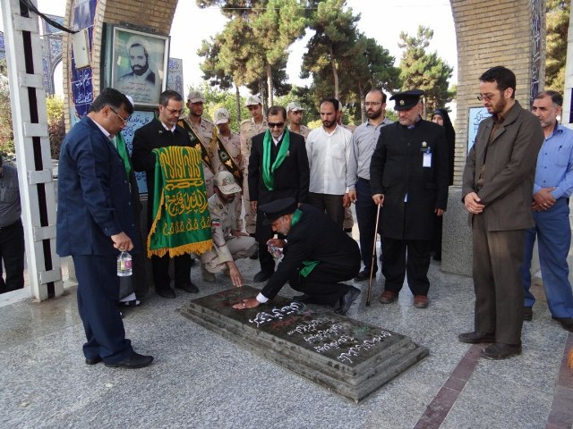 جشن هاي زيرسايه خورشيد، فرهنگ سازي افزايش معنويت در جامعه است