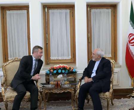 Zarif: la France est le principal partenaire de l'Iran dans l'UE Zarif: la France est le principal partenaire de l'Iran dans l'UE