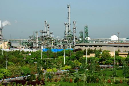 Europe : La pétrochimie iranienne attire 5 milliards de dollars d'investissements étrangers Europe : La pétrochimie iranienne attire 5 milliards de dollars d'investissements étrangers