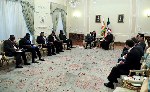 Rouhani calls for boost of ties between Iran, Zimbabwe Rouhani calls for boost of ties between Iran, Zimbabwe