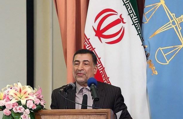 آوایی از دادستانی دزفول تا وزیر پیشنهادی دادگستری آوایی از دادستانی دزفول تا وزیر پیشنهادی دادگستری