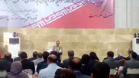 استاندار خراسان رضوی: دولت خود را مكلف به حمایت از تولیدكنندگان می داند