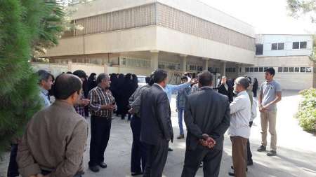 Iranian pilgrims stranded for 42 hours in northeast of Iran Iranian pilgrims stranded for 42 hours in northeast of Iran