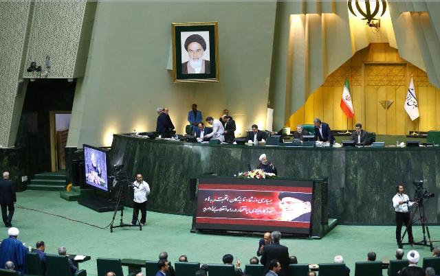 Next cabinet to prioritize defense diplomacy: President Rouhani Next cabinet to prioritize defense diplomacy: President Rouhani
