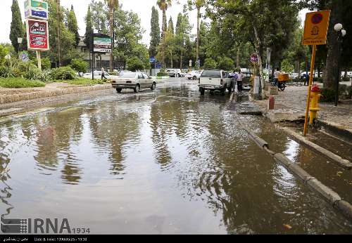 هشدار سطح نارنجی هواشناسی درباره بارش رگبار پراکنده در فارس