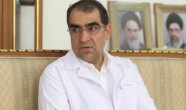 دستور رئیس جمهوری برای رسیدگی به وضعیت حجت الاسلام كروبی/ وزیر بهداشت از وی عیادت كرد