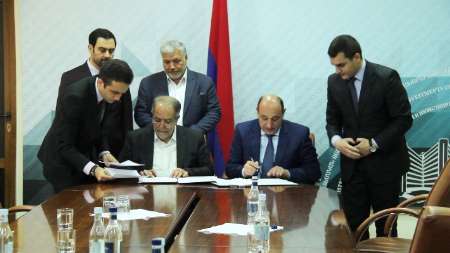 Iran, Armenia sign MoU on free trade zones Iran, Armenia sign MoU on free trade zones