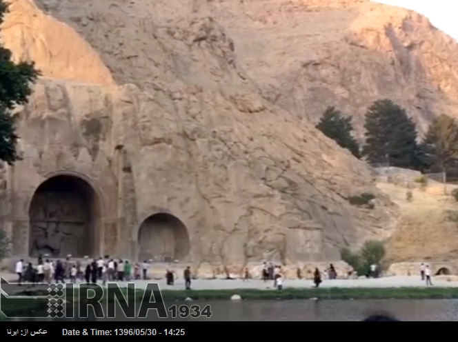 کرمانشاه-سنگ نگاره های طاق بستان پذیرای گردشگران