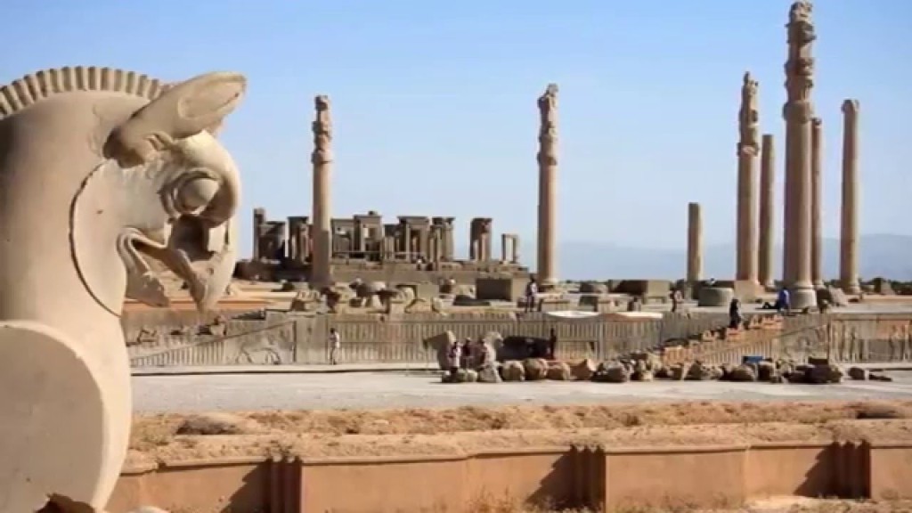 L'Iran lance un musée sur le site de Persépolis L'Iran lance un musée sur le site de Persépolis