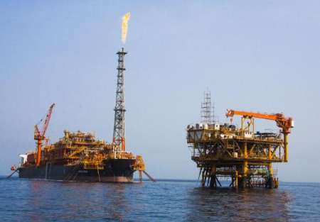 Iran produces 3m b/pd of crude oil from South Pars Iran produces 3m b/pd of crude oil from South Pars