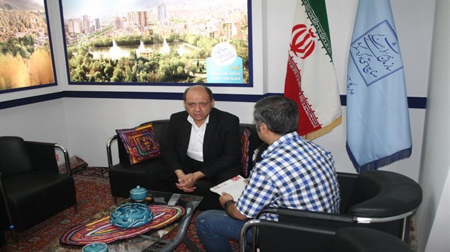 Tabriz, Yazd clinch spotlight in nat'l crafts expo Tabriz, Yazd clinch spotlight in nat'l crafts expo