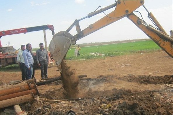 انسداد  117 حلقه چاه فاقد مجوز در گناباد و بجستان