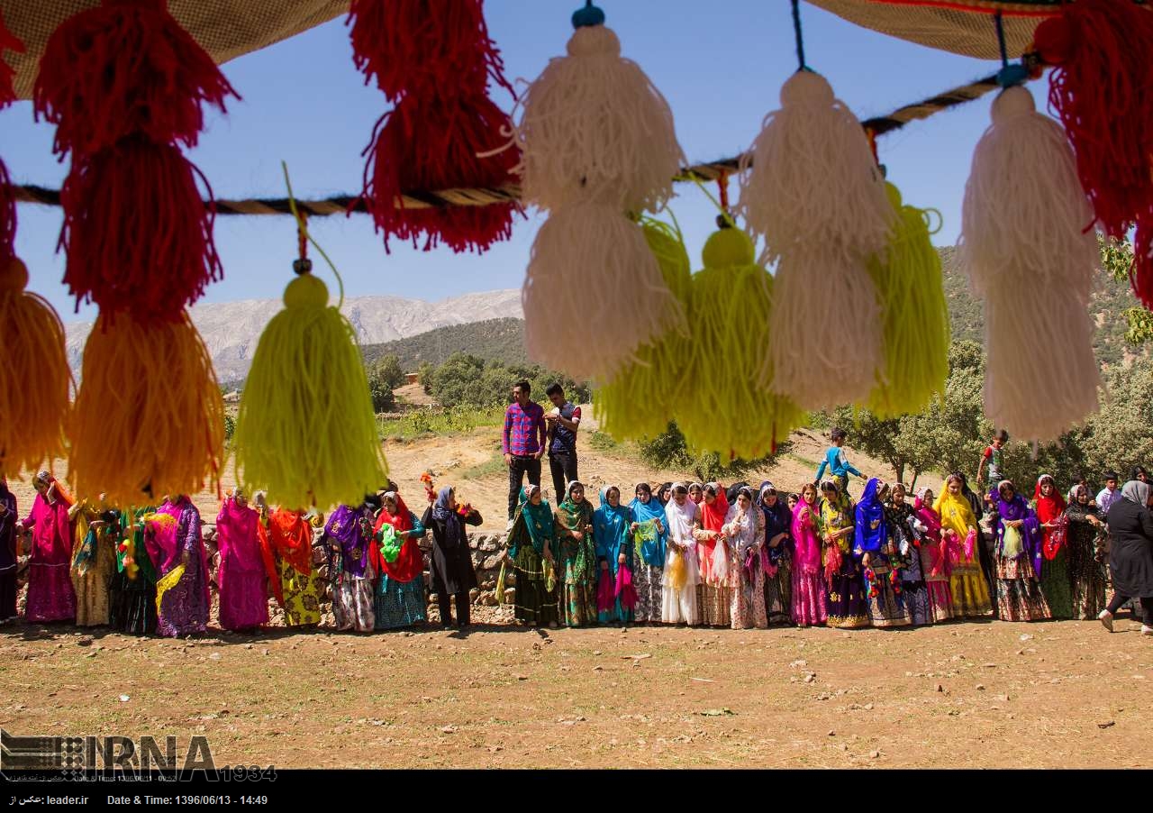 Pintoresca ceremonia matrimonial de la tribu bajtiarí. 9408**