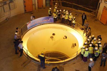 A tour in Iran s Natanz Arak nuclear facilities IRNA English