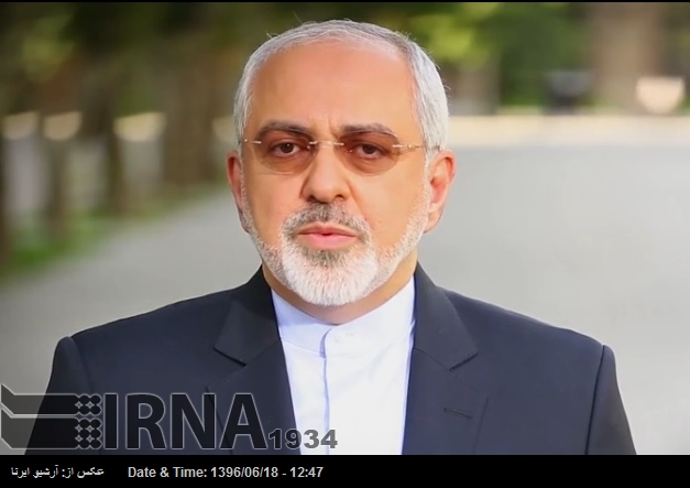 Zarif, Myanmar Müslümanları aleyhindeki şiddetin durdurulması için uluslararası camianın eyleme geçmesini istedi Zarif, Myanmar Müslümanları aleyhindeki şiddetin durdurulması için uluslararası camianın eyleme geçmesini istedi