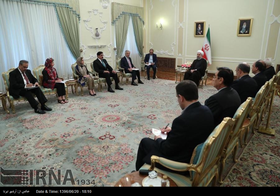 Ruhani:Tahran, İslamabad ile ilişkilerini geliştirmeye azimlidir Ruhani:Tahran, İslamabad ile ilişkilerini geliştirmeye azimlidir