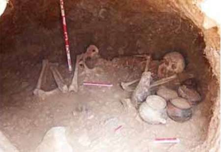 Des archéologues découvrent les restes de squelettes dans le nord de l'Iran