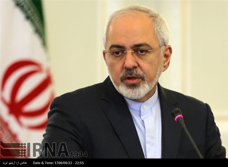 Zarif: İran ve Rusya liderlerinin görüşü ilişkilerin gelişmesi yönündedir Zarif: İran ve Rusya liderlerinin görüşü ilişkilerin gelişmesi yönündedir