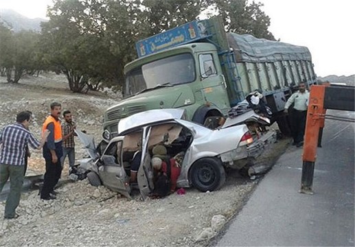 آموزش و فرهنگ سازی؛ دو راهكار مهم در كاهش حوادث رانندگی