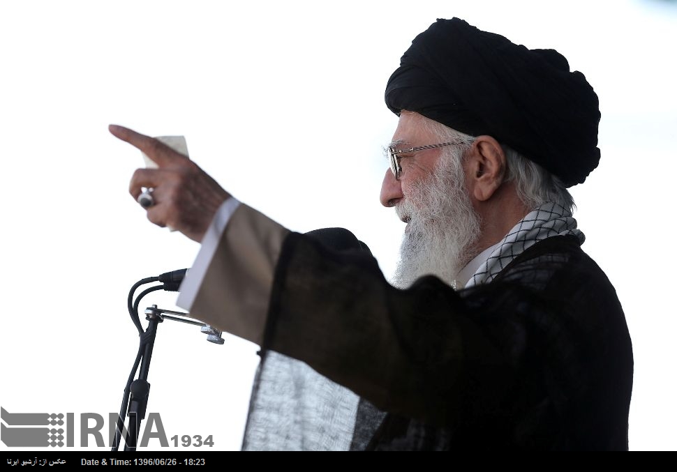 Ayetullah Hamenei: KOEP’te yapılacak her yanlış hareket İran’ın tepkisi ile karşılanacaktır Ayetullah Hamenei: KOEP’te yapılacak her yanlış hareket İran’ın tepkisi ile karşılanacaktır