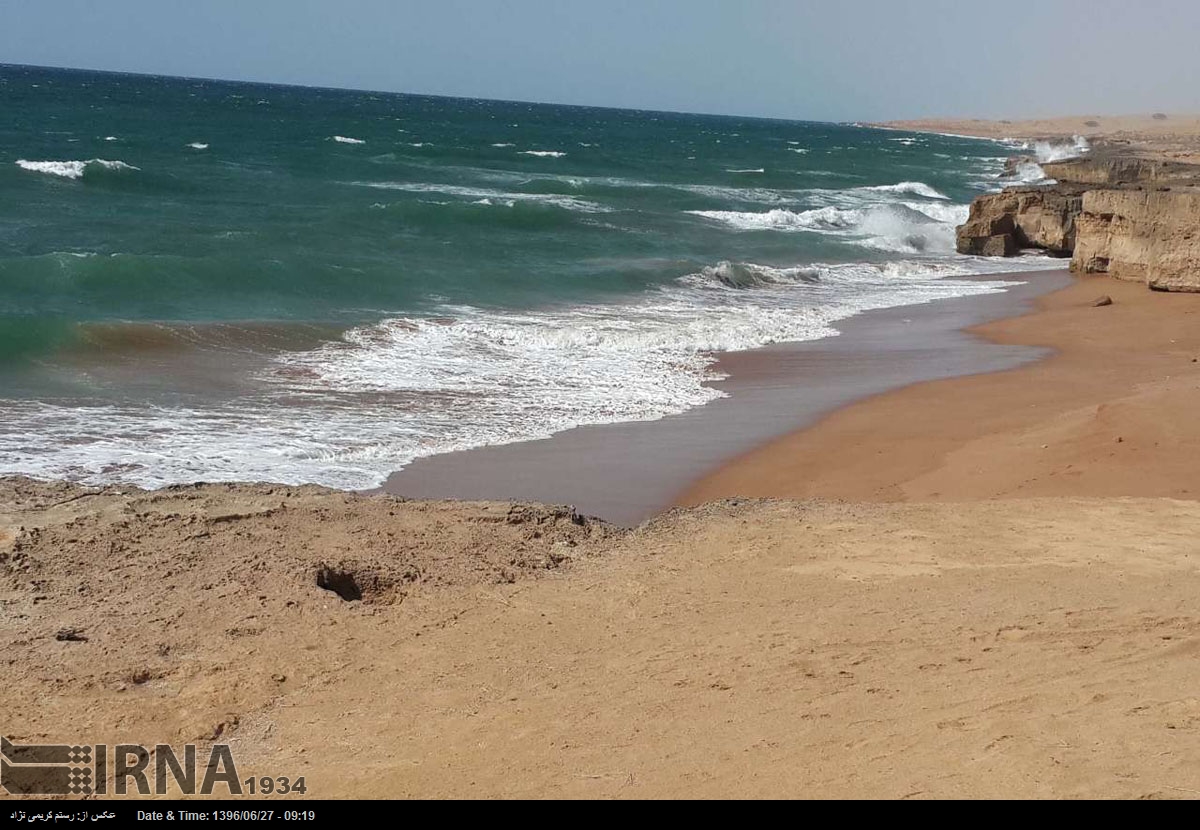 ایرنا - ساحل صخره اي و ماسه اي بندر اقيانوسي چابهار