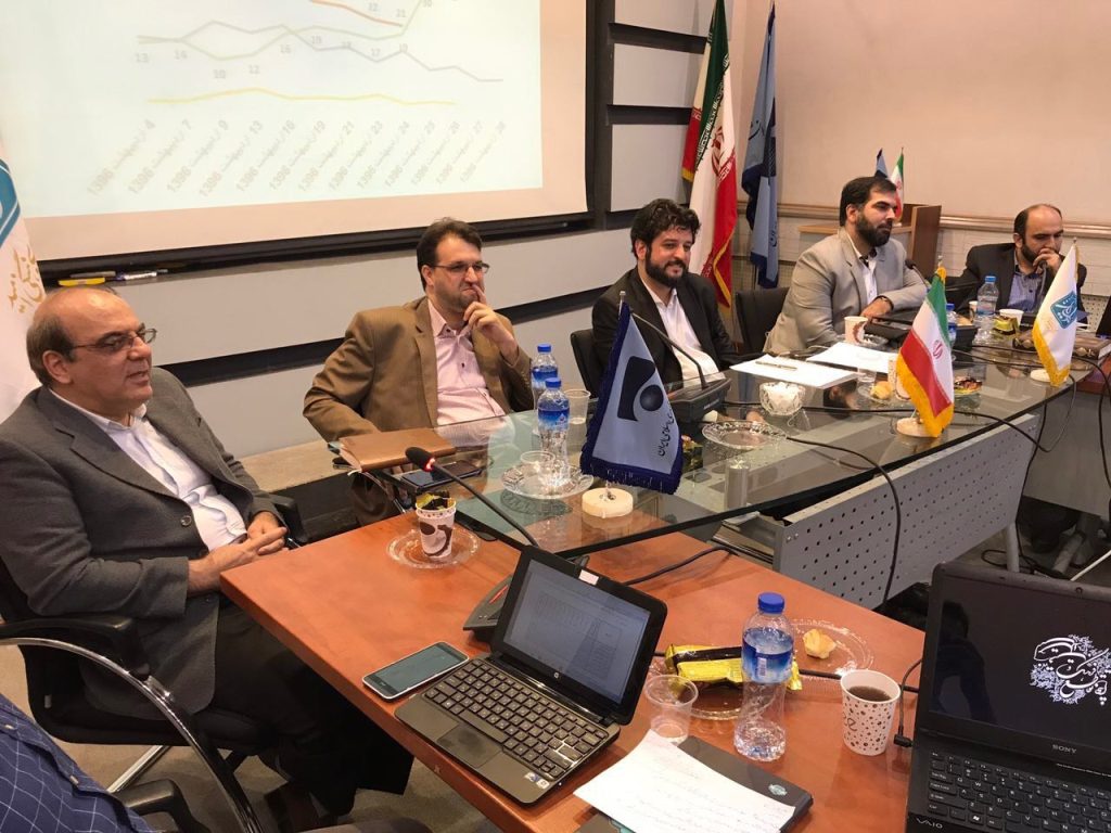 انتخابات و راهبردهای ناهمگونِ افكارسنجی انتخابات و راهبردهای ناهمگونِ افكارسنجی
