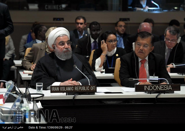 Ruhani: Myanmar Müslümanlarının durumu esef vericidir Ruhani: Myanmar Müslümanlarının durumu esef vericidir