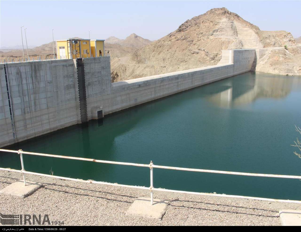 ضرورت انتقال آب با لوله از سد زیردان چابهار برای توسعه کشاورزی بخش پیرسهراب+ فیلم