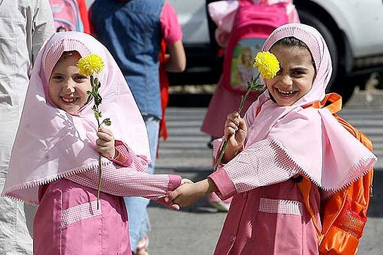ایجاد محیط صمیمی و دوستانه، ضرورتی برای رفع استرس دانش آموزان ایجاد محیط صمیمی و دوستانه، ضرورتی برای رفع استرس دانش آموزان