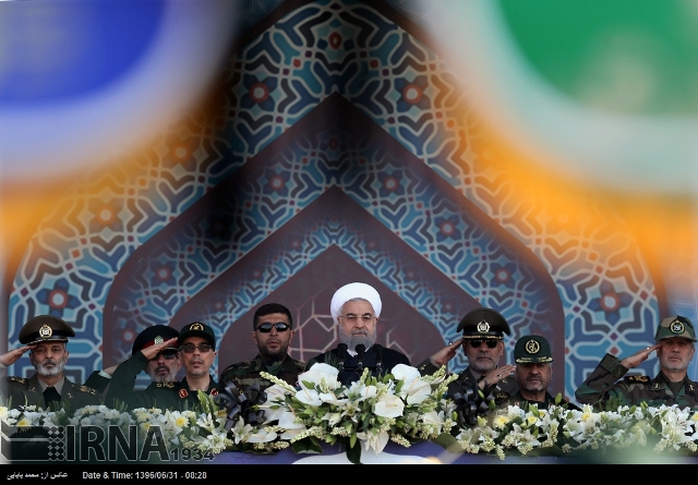 روحانی: سلاح ما برای دفاع از كشور و ملت های منطقه در برابر تجاوز قدرت های بزرگ و تروریسم است روحانی: سلاح ما برای دفاع از كشور و ملت های منطقه در برابر تجاوز قدرت های بزرگ و تروریسم است