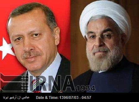 İran ve Türkiye Cumhurbaşkanları çeşitli konularda görüş alışverişinde bulundular İran ve Türkiye Cumhurbaşkanları çeşitli konularda görüş alışverişinde bulundular