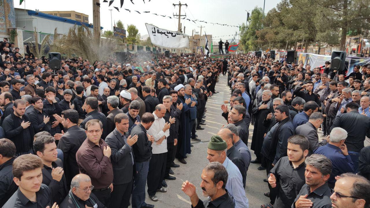 اجتماع بزرگ عزاداران قصرشيريني در روز تاسوعاي حسيني