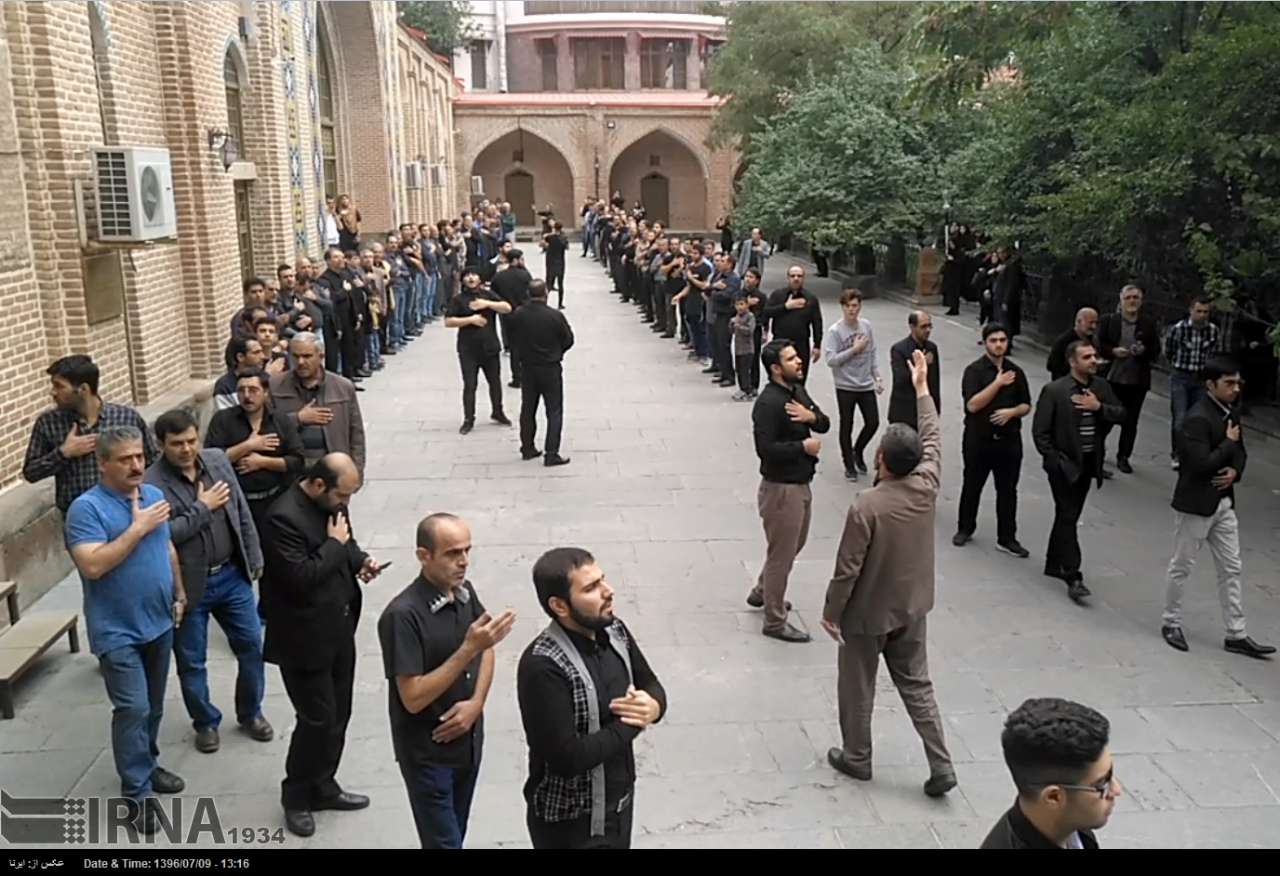 ارمنستان - سوگواری روز عاشورا در مسجد تاریخی کبود ایروان