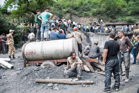 بازرسي از تمام معادن زغالسنگ كشور پس از حادثه گلستان انجام شد