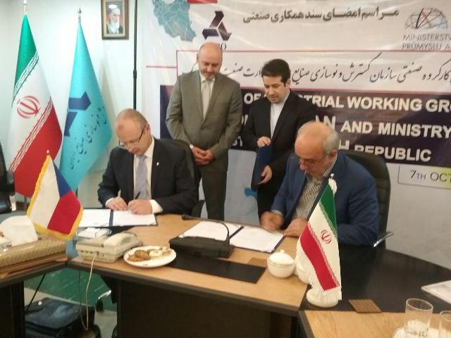Iran, Czech Republic sign industrial cooperation document Iran, Czech Republic sign industrial cooperation document