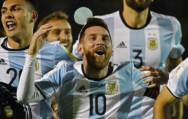 سرمربی آرژانتین: فوتبال، جام جهانی را به مسی بدهكار بود