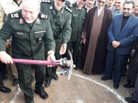 نقش مردم كرمانشاه در دوران دفاع مقدس بی بدیل و غیرقابل انكار است