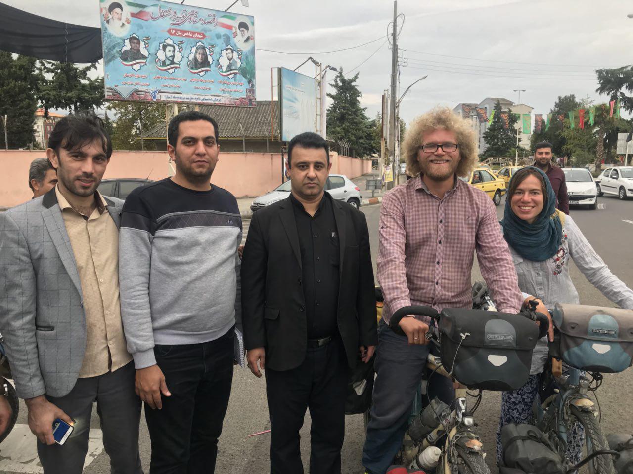 زوج دوچرخه سوار آلماني از مرز آستارا وارد ايران شدند زوج دوچرخه سوار آلماني از مرز آستارا وارد ايران شدند