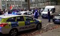 تجمع خشونت آميز در مقابل سفارت عراق در لندن